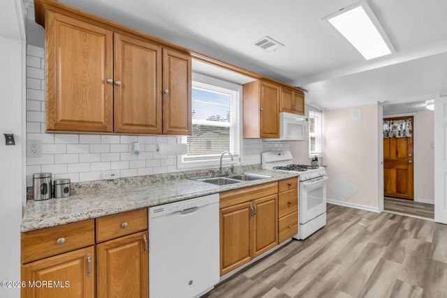 16 E Long Branch Avenue, Ocean Gate, NJ 08740