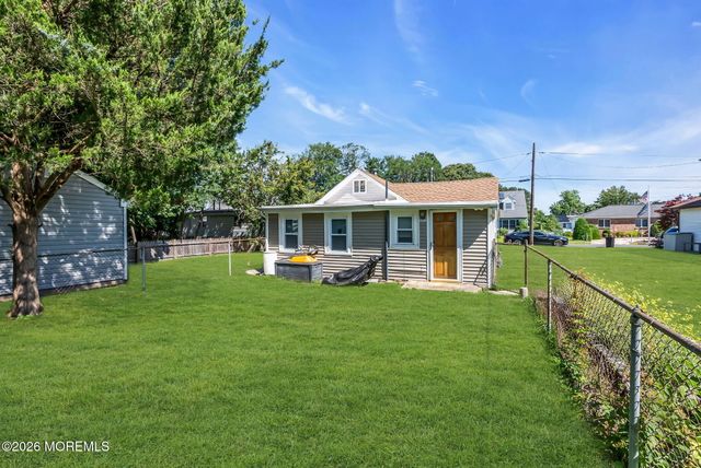 16 E Long Branch Avenue, Ocean Gate, NJ 08740