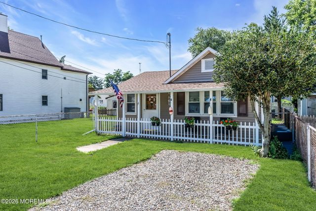16 E Long Branch Avenue, Ocean Gate, NJ 08740