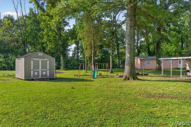 200 Ross Lane, Belleville, IL 62220