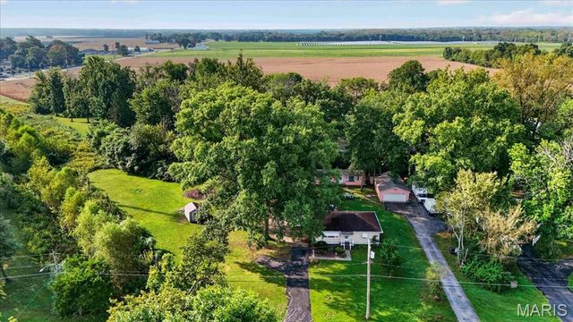 200 Ross Lane, Belleville, IL 62220
