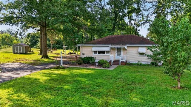 200 Ross Lane, Belleville, IL 62220