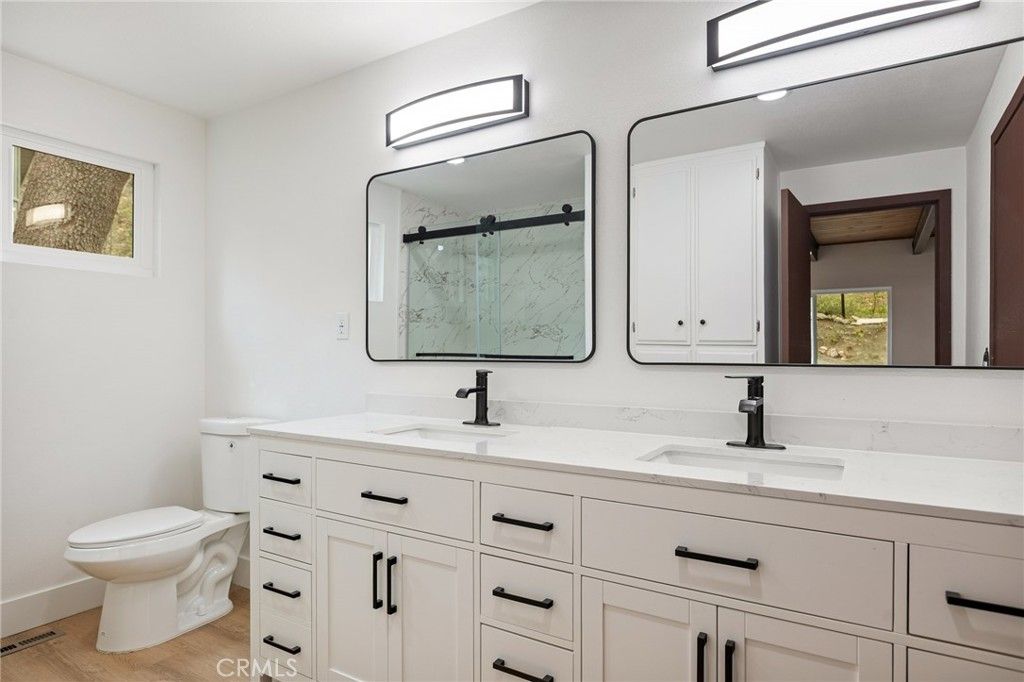 Image 20 of property listing at 1076 Grass Valley Road, Lake Arrowhead, CA 92352