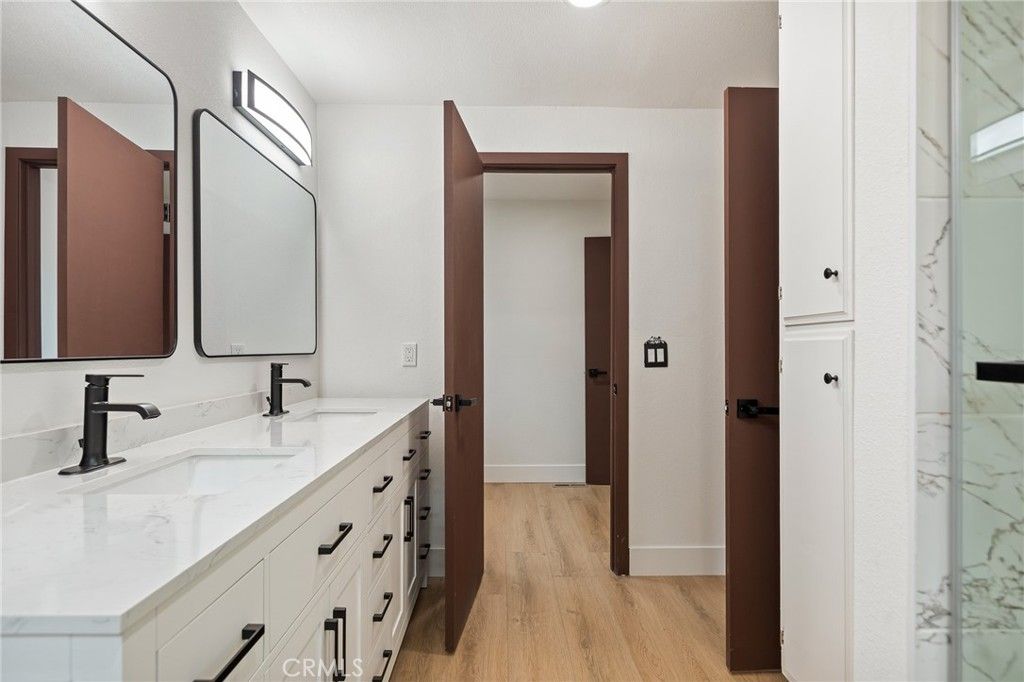 Image 22 of property listing at 1076 Grass Valley Road, Lake Arrowhead, CA 92352