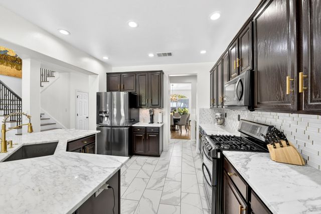 8701 Freeport Drive, Denton, TX 76207
