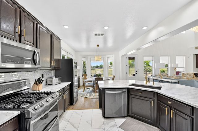 8701 Freeport Drive, Denton, TX 76207