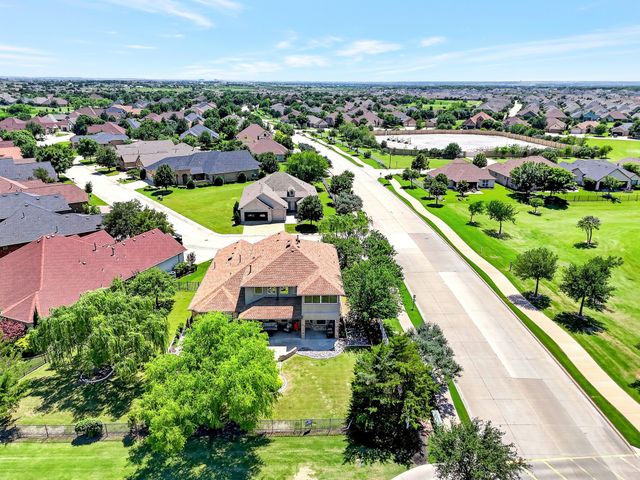 8701 Freeport Drive, Denton, TX 76207