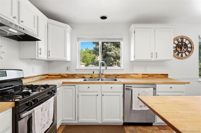 5512 S Ward Way, Littleton, CO 80127