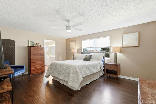 5512 S Ward Way, Littleton, CO 80127
