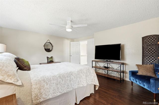 5512 S Ward Way, Littleton, CO 80127