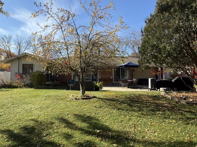 5400 S 22nd PLACE, Milwaukee, WI 53221