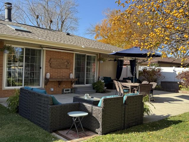 5400 S 22nd PLACE, Milwaukee, WI 53221