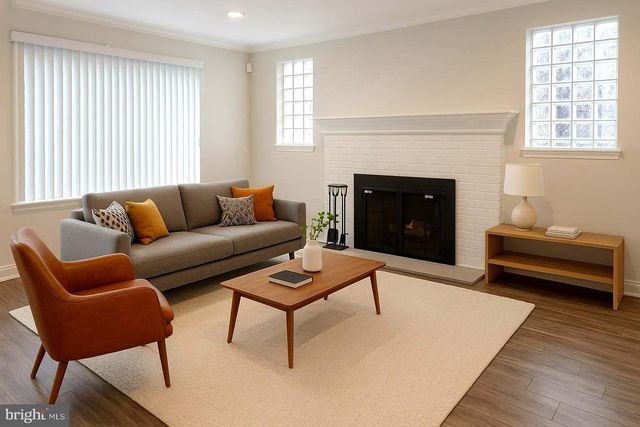 1900 CRESTVIEW RD, Baltimore, MD 21239