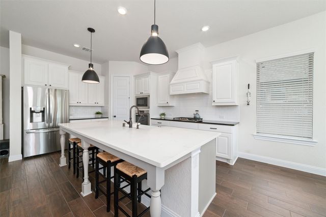 58 Botanical Vista Drive, Tomball, TX 77375