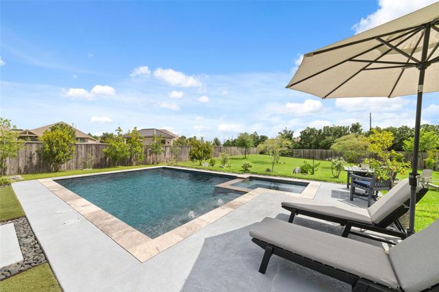 58 Botanical Vista Drive, Tomball, TX 77375