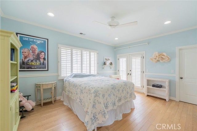 880 11th, Manhattan Beach, CA 90266