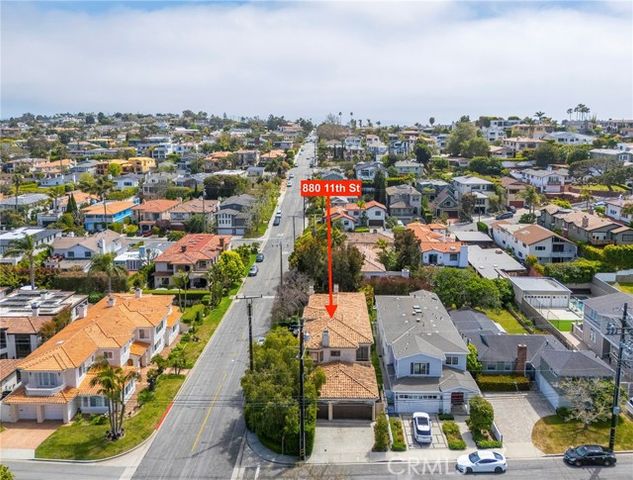880 11th, Manhattan Beach, CA 90266