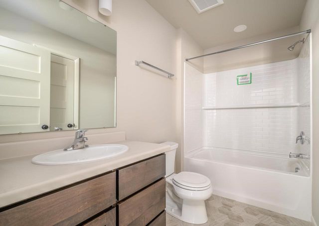 827 Indigo Lane, Waunakee, WI 53597