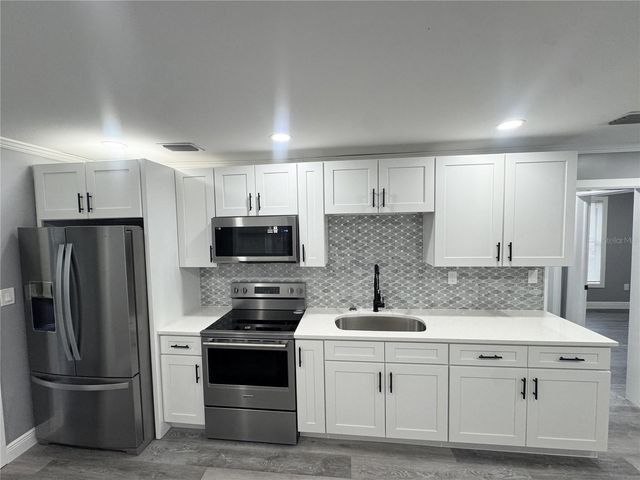 425 S OBSERVATORY DRIVE, Orlando, FL 32835