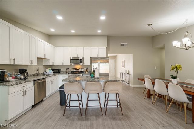 5551 Corral Circle, Las Vegas, NV 89119