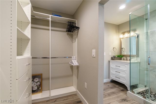 5551 Corral Circle, Las Vegas, NV 89119