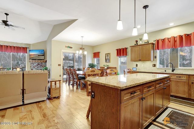 7786 E Tributary Avenue, Palmer, AK 99645