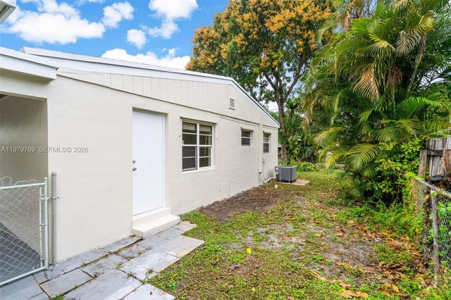 5655 NE 5th Ter 0, Oakland Park, FL 33334