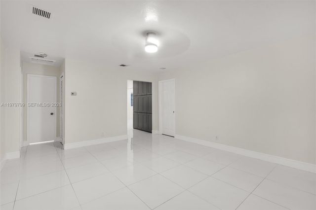 5655 NE 5th Ter 0, Oakland Park, FL 33334