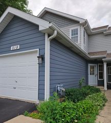 519 WOODCREST Drive, Mundelein, IL 60060