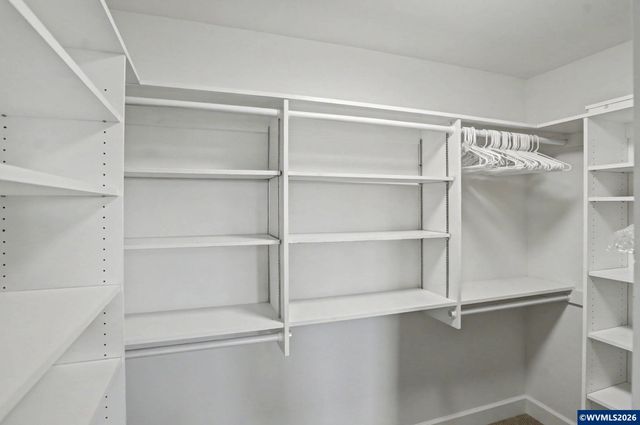 742 E Main St, Sublimity, OR 97385