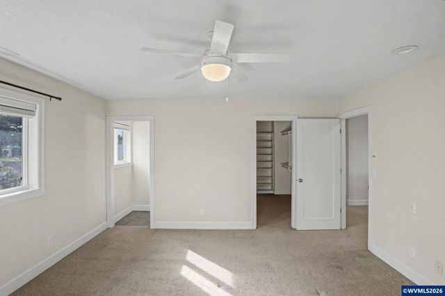 742 E Main St, Sublimity, OR 97385