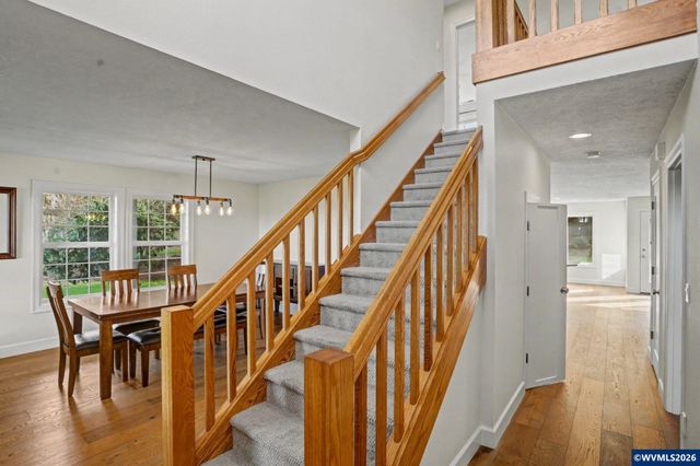 742 E Main St, Sublimity, OR 97385