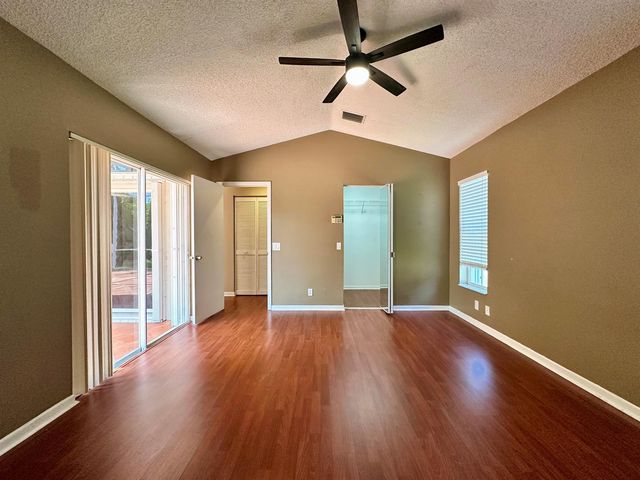 386 Carrington Drive, Weston, FL 33326