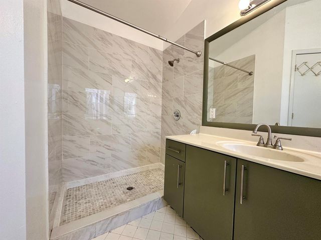 386 Carrington Drive, Weston, FL 33326
