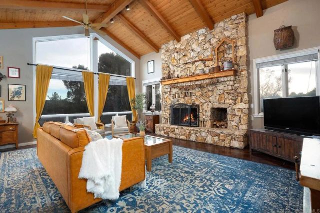 23002 JAPATUL VALLEY RD, Alpine, CA 91901