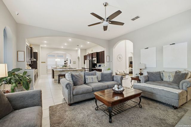 3208 Jasons Way, Marion, TX 78124