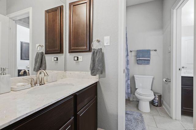 3208 Jasons Way, Marion, TX 78124