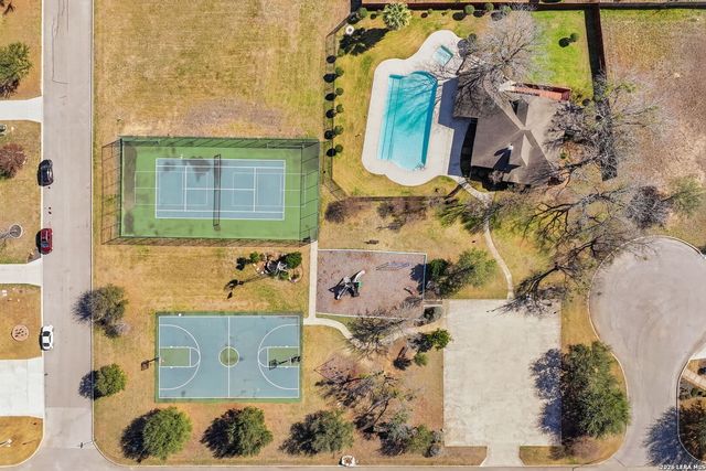 3208 Jasons Way, Marion, TX 78124