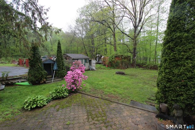 22 Brook Street, Seymour, CT 06483