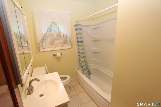 22 Brook Street, Seymour, CT 06483