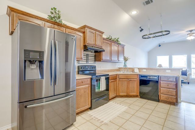 1104 Junegrass Lane, Crowley, TX 76036