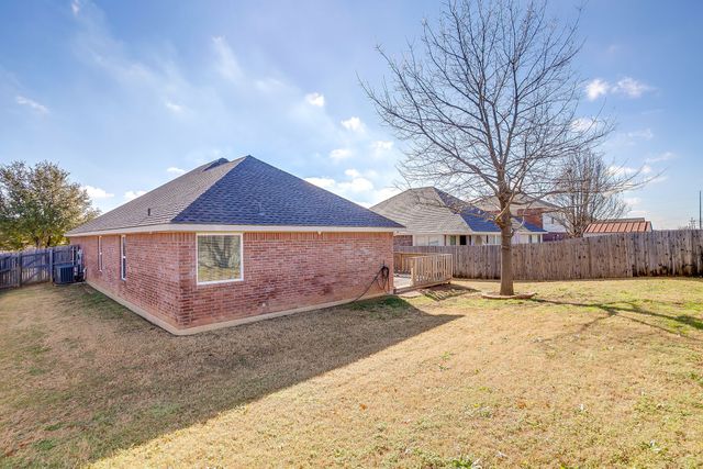 1104 Junegrass Lane, Crowley, TX 76036