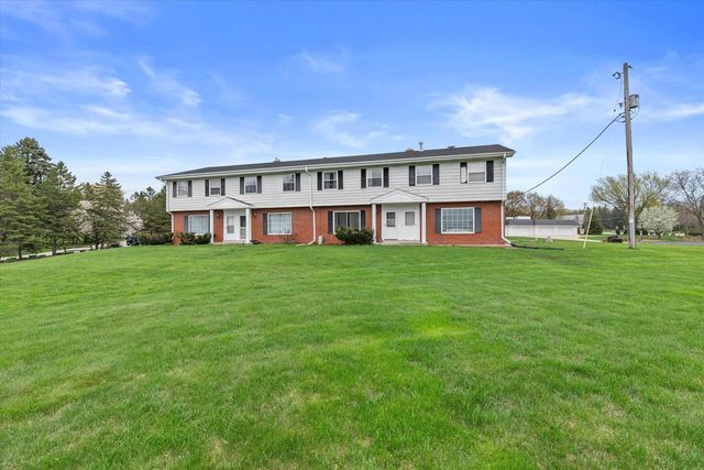18665 Kamala COURT, Brookfield, WI 53045