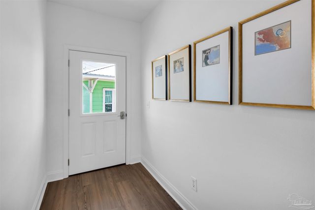 8257 Gulf Blvd, Navarre Beach, FL 32566