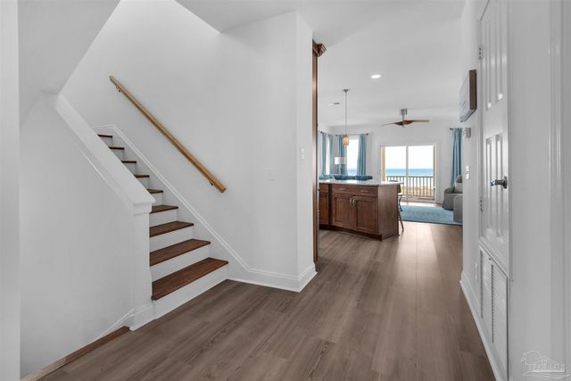 8257 Gulf Blvd, Navarre Beach, FL 32566