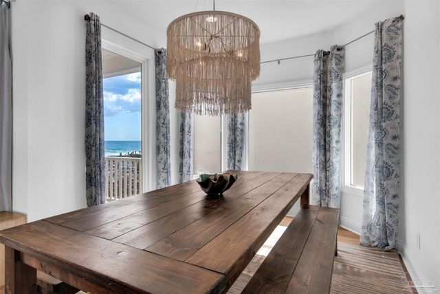 8257 Gulf Blvd, Navarre Beach, FL 32566