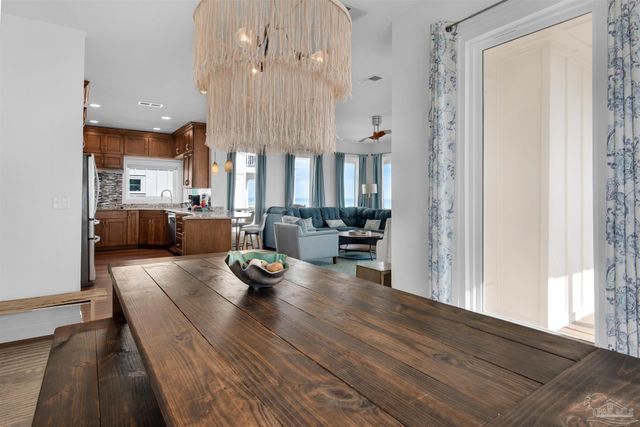 8257 Gulf Blvd, Navarre Beach, FL 32566