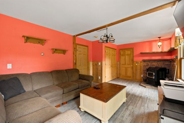 314 Old Bristol Road, New Hampton, NH 03256