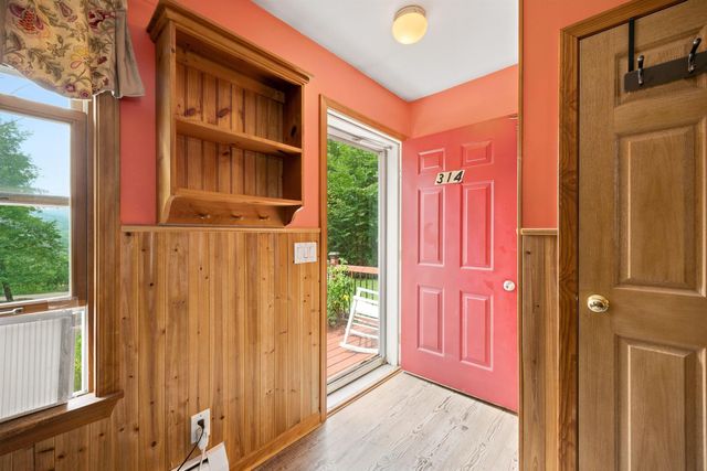 314 Old Bristol Road, New Hampton, NH 03256