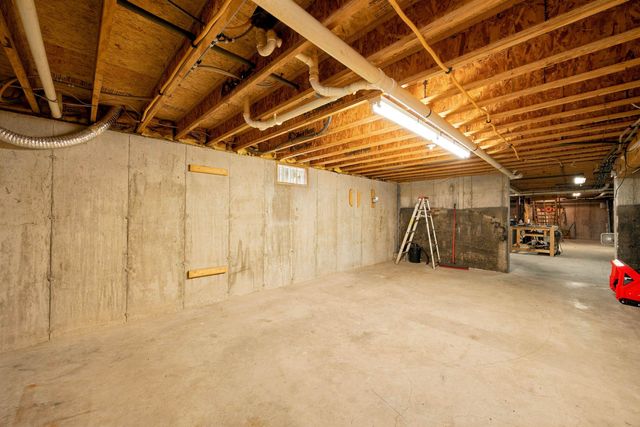 314 Old Bristol Road, New Hampton, NH 03256